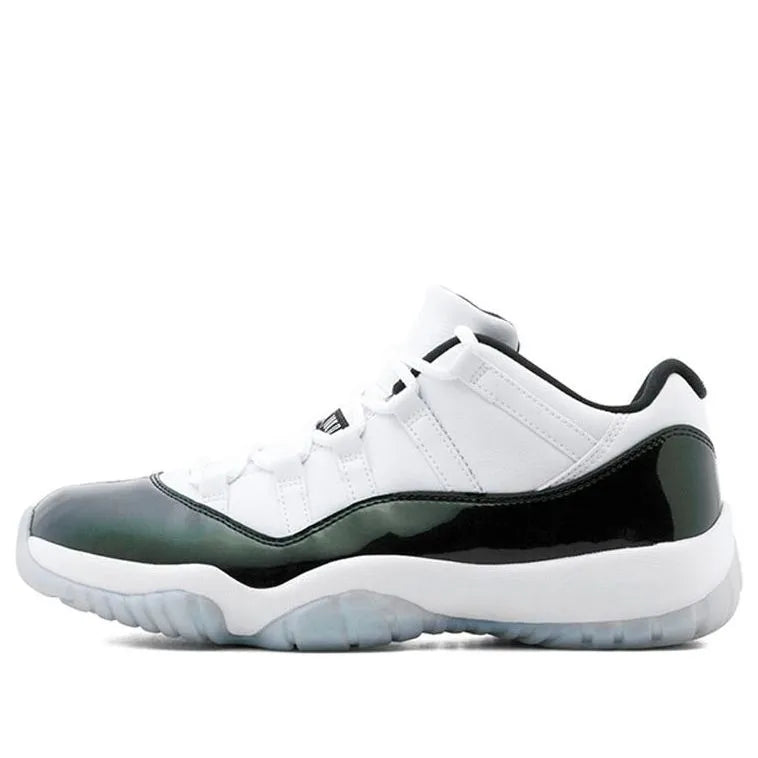 AIR JORDAN 11
