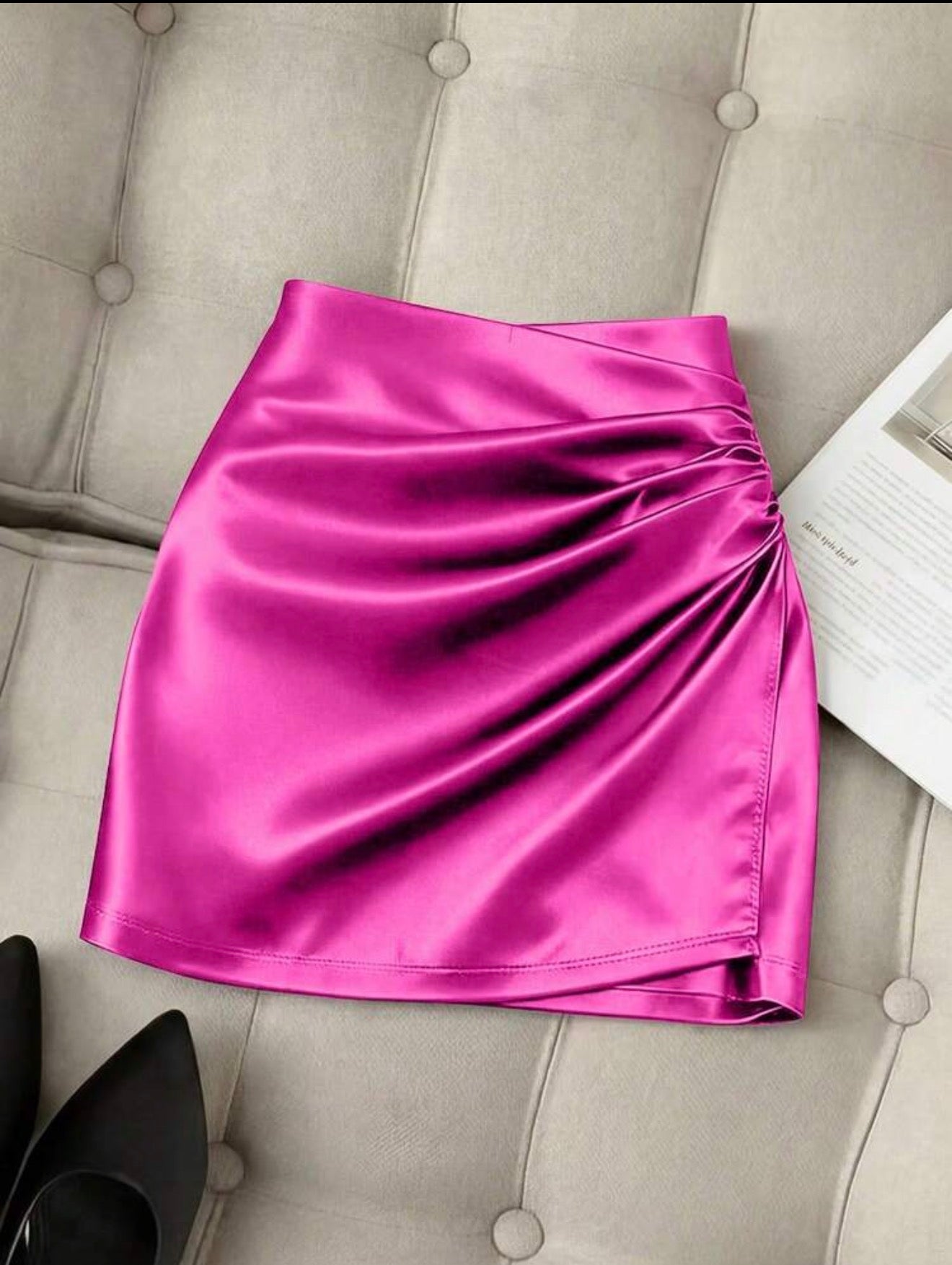 Fashionable New Glossy Asymmetrical Hem High Waist Slim Fit Pleated Bodycon Skirt, Spring/Summer