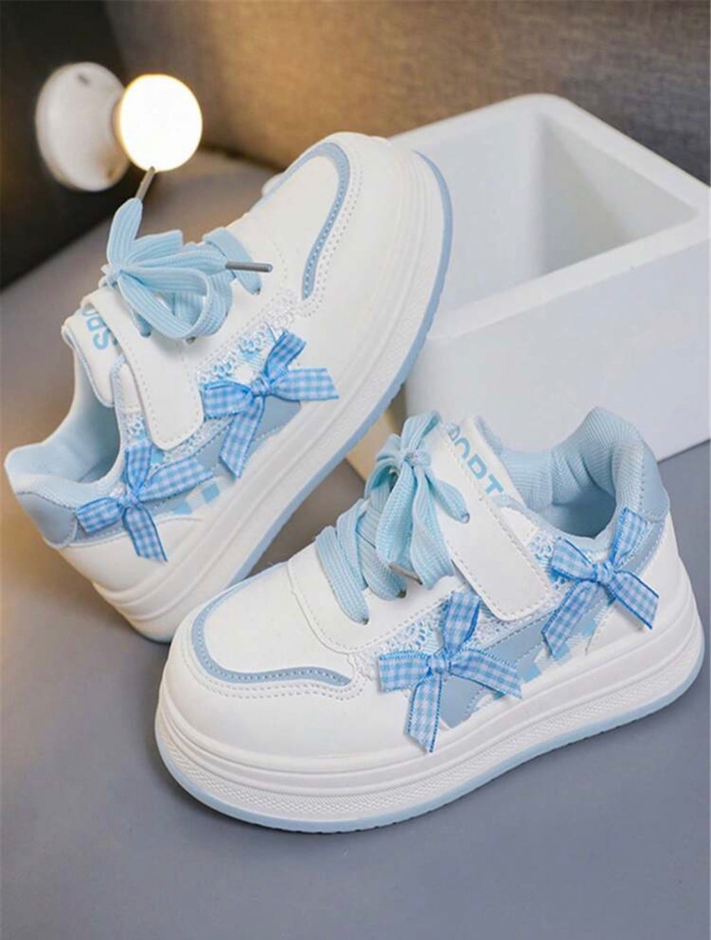 1 Pair Children's New Fashion Comfortable Soft Bottom Bow Knitted Strap Cute PU Hook And Loop Girls Outdoor Casual Versatile Flat Sports Shoes, Suitable For All Seasons