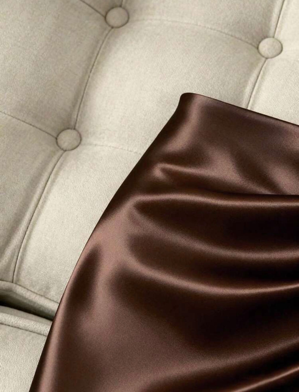 Fashionable New Glossy Asymmetrical Hem High Waist Slim Fit Pleated Bodycon Skirt, Spring/Summer