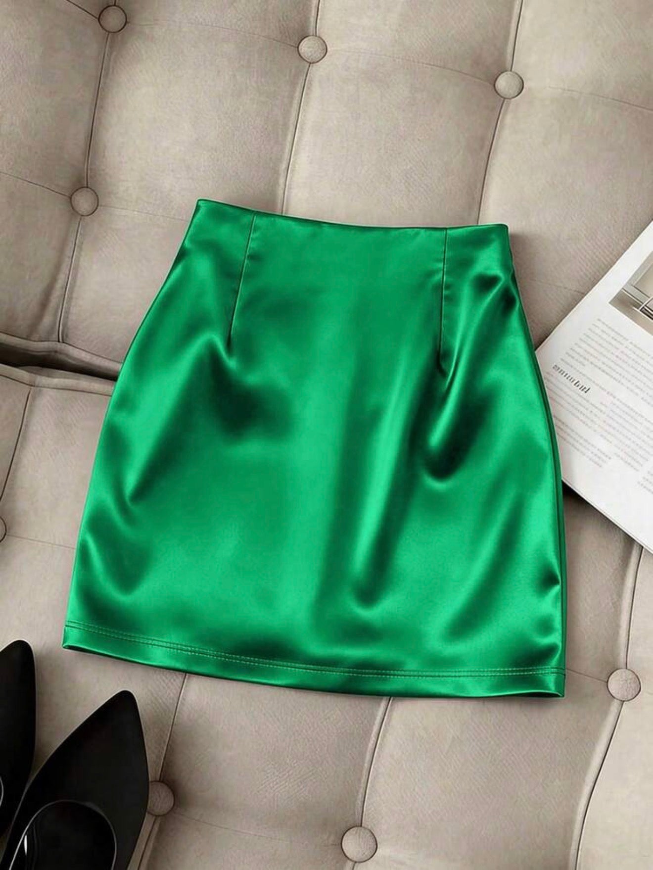 Fashionable New Glossy Asymmetrical Hem High Waist Slim Fit Pleated Bodycon Skirt, Spring/Summer