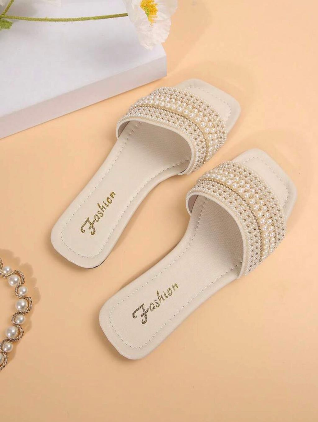 New Plus-Size Women’s Rhinestone & Pearl Square-Toe Mules – Luxury Beach & Summer Sandals