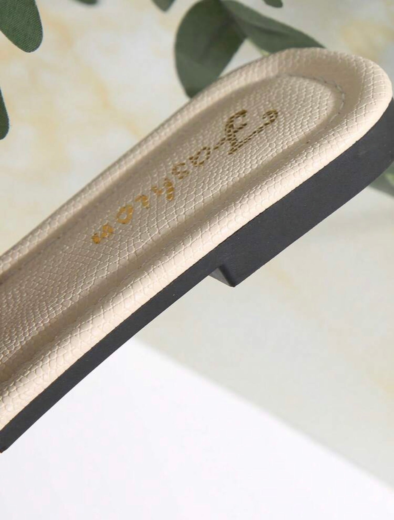 New Plus-Size Women’s Rhinestone & Pearl Square-Toe Mules – Luxury Beach & Summer Sandals