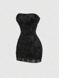 Women's Retro Sexy Sleeveless Velvet Floral Print Fitted Mini Dress, Black, Sum