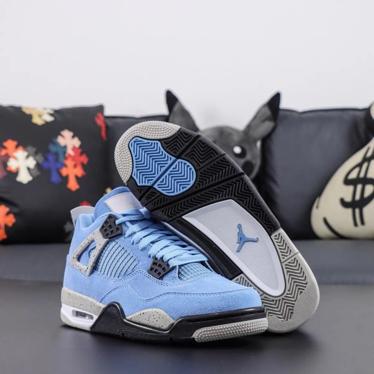 Air Jordan 4 Retro "University Blue" Men's Mid Top Basketball